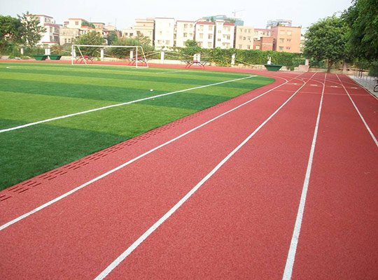 透氣型塑膠跑道